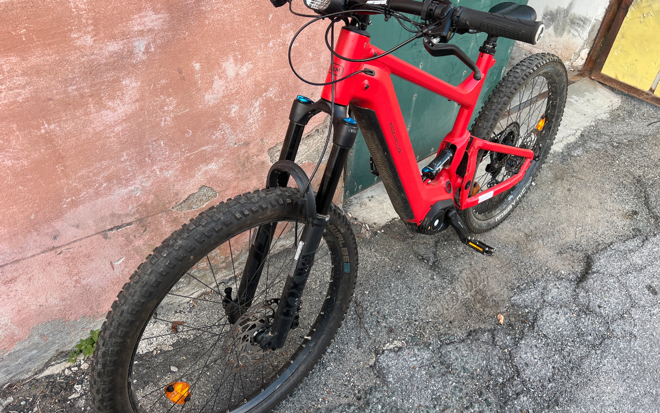 E-Bike Riese Und Muller  D’élite mountain bike, Usata, 2019, Genova