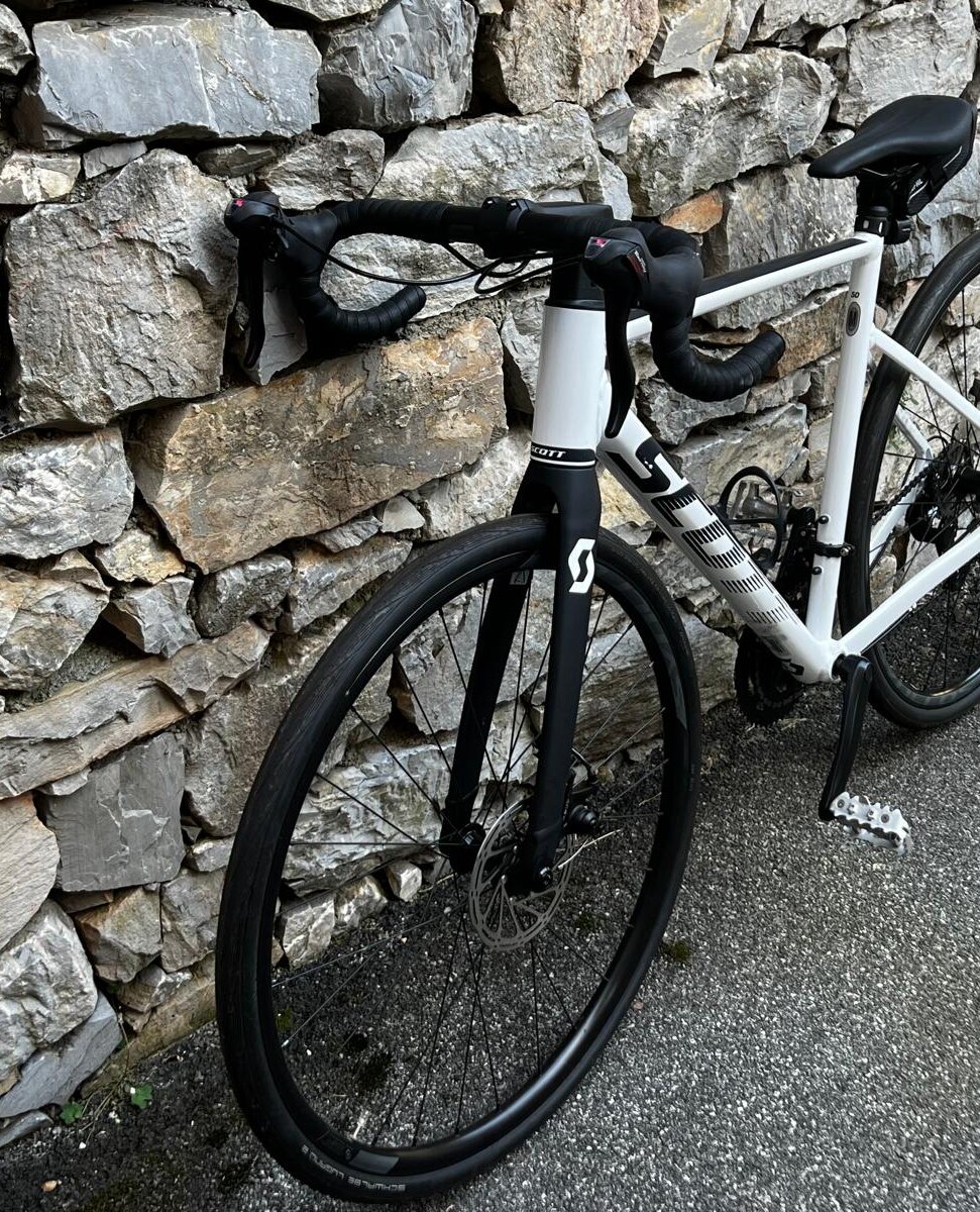 Cerca bicicletta Scott usata o km0