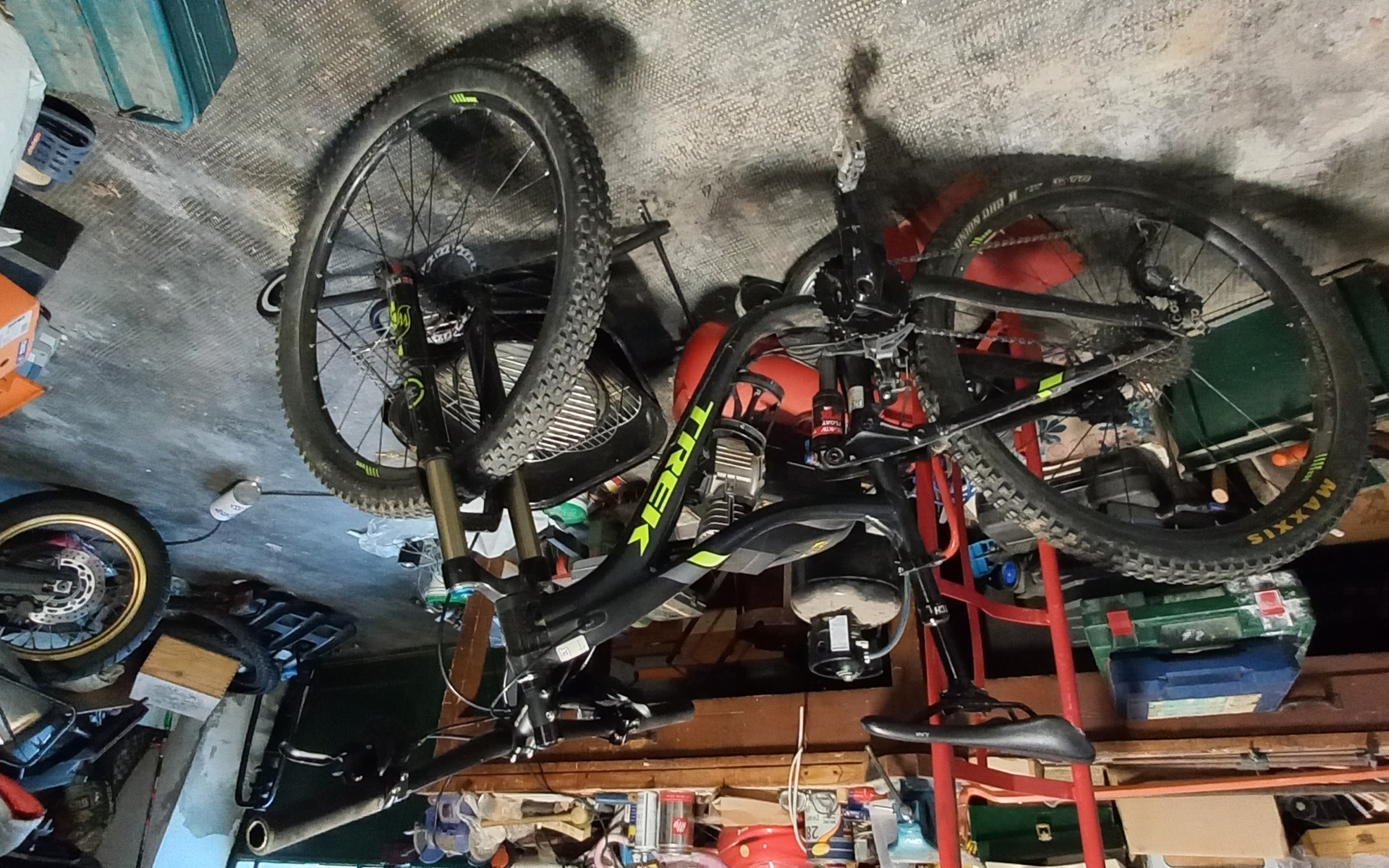 Mountain Bike Trek Lush, Usata, 2016, Torino