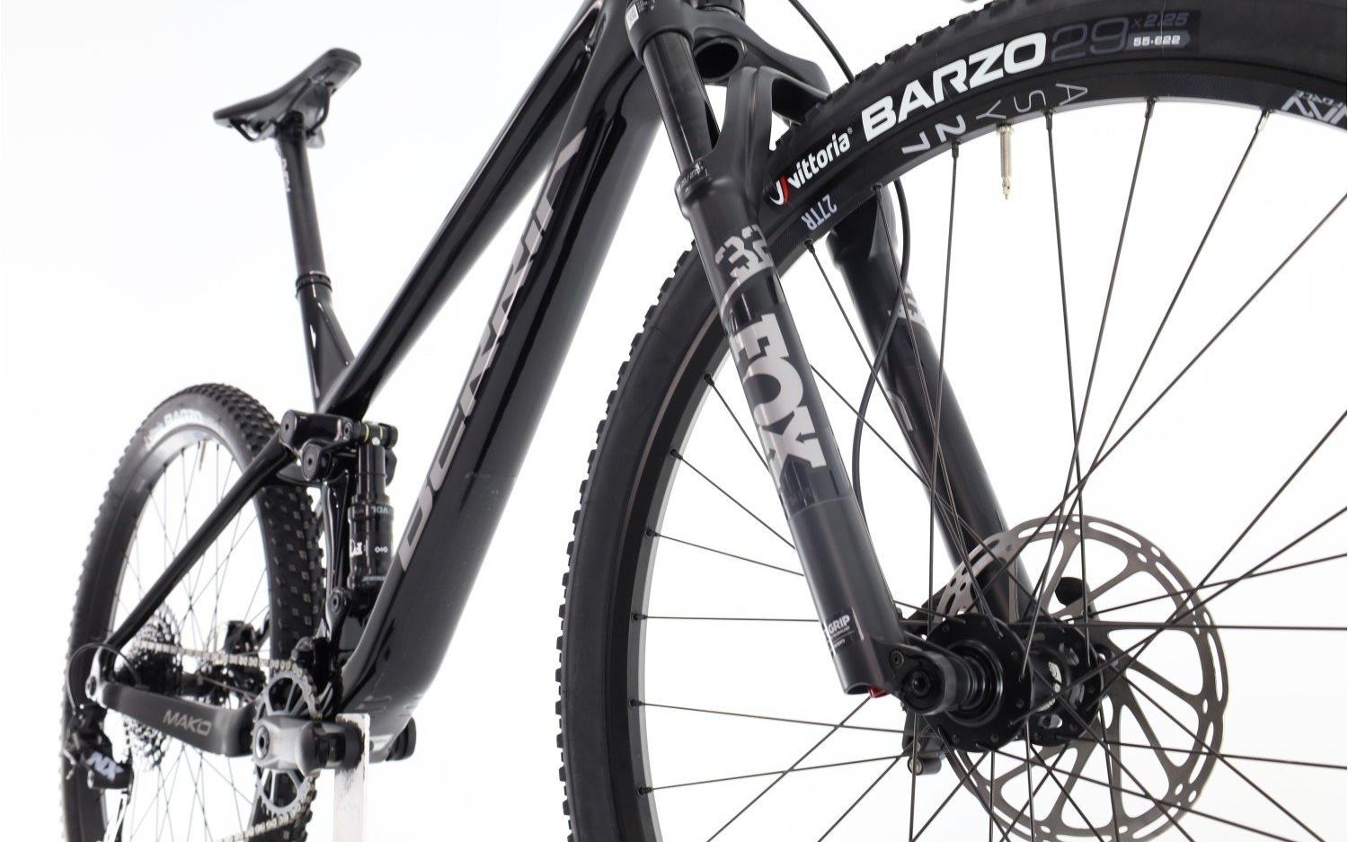 Mountain Bike Berria Zyclora ·  Mako Sport carbonio, KM 0, 2022, Barcelona