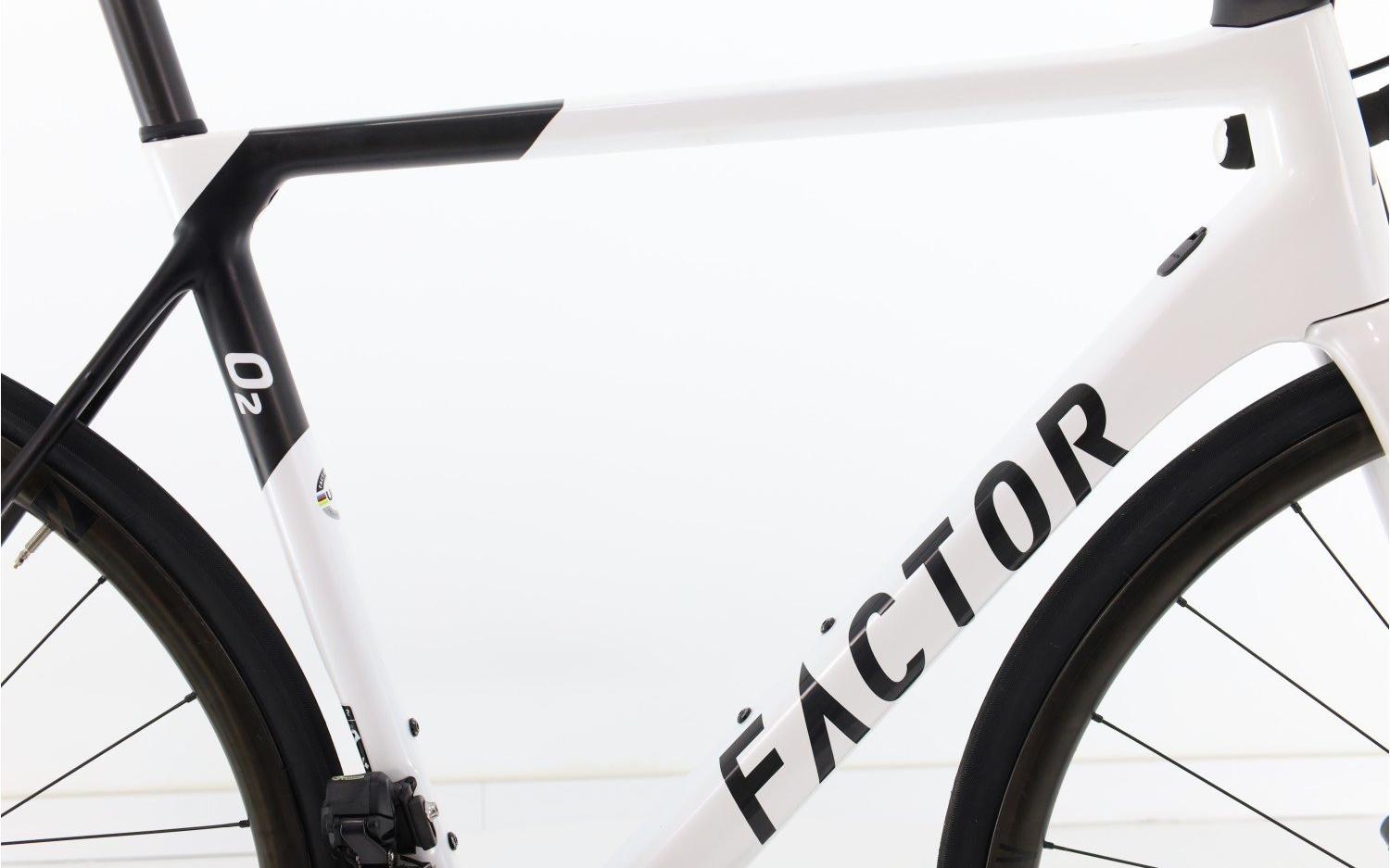 Bici da corsa Factor Zyclora ·  O2 carbonio Di2 12V, Usata, 2022, Barcelona