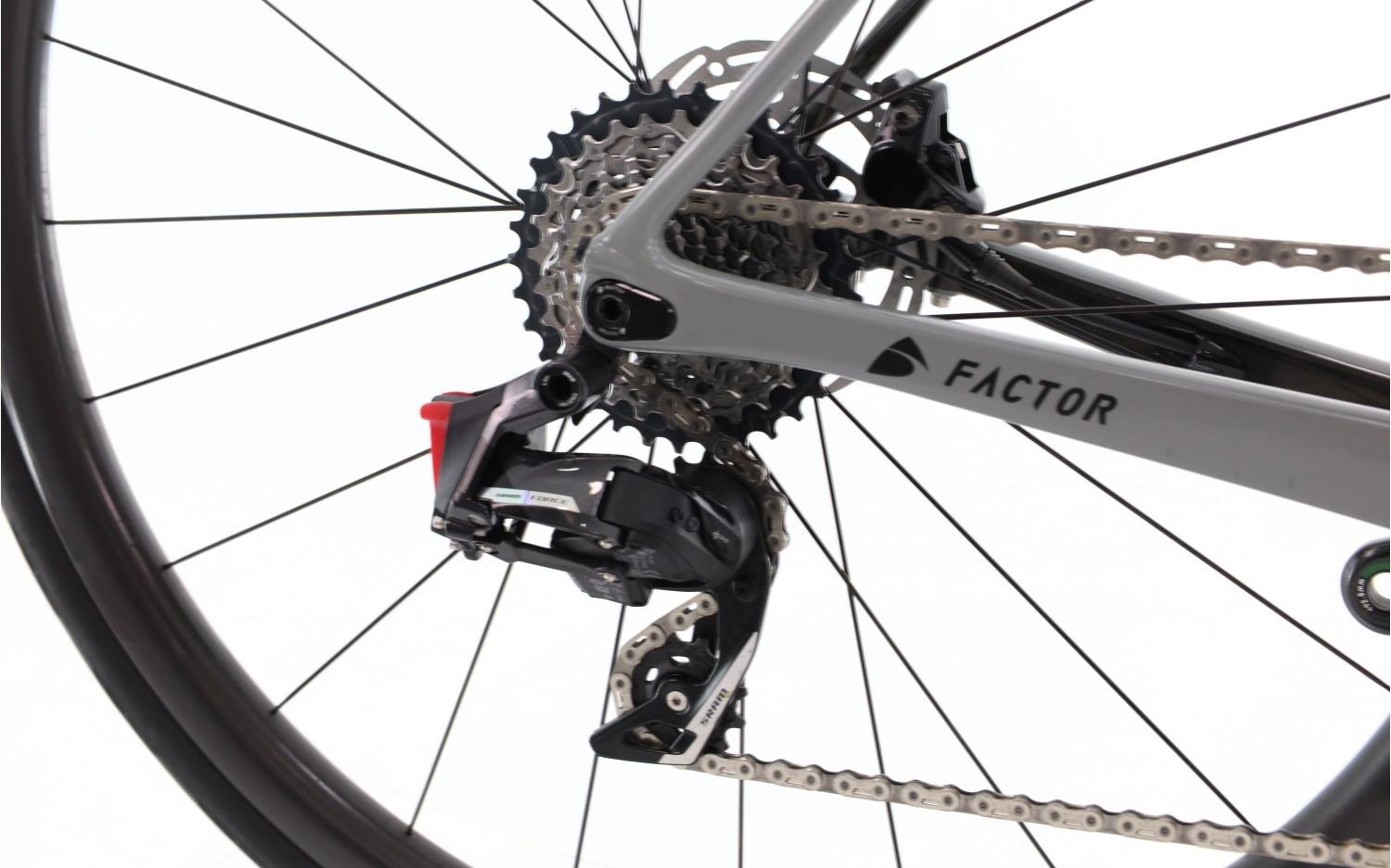 Bici da corsa Factor Zyclora ·  O2 AXS 12V, Usata, 2020, Barcelona