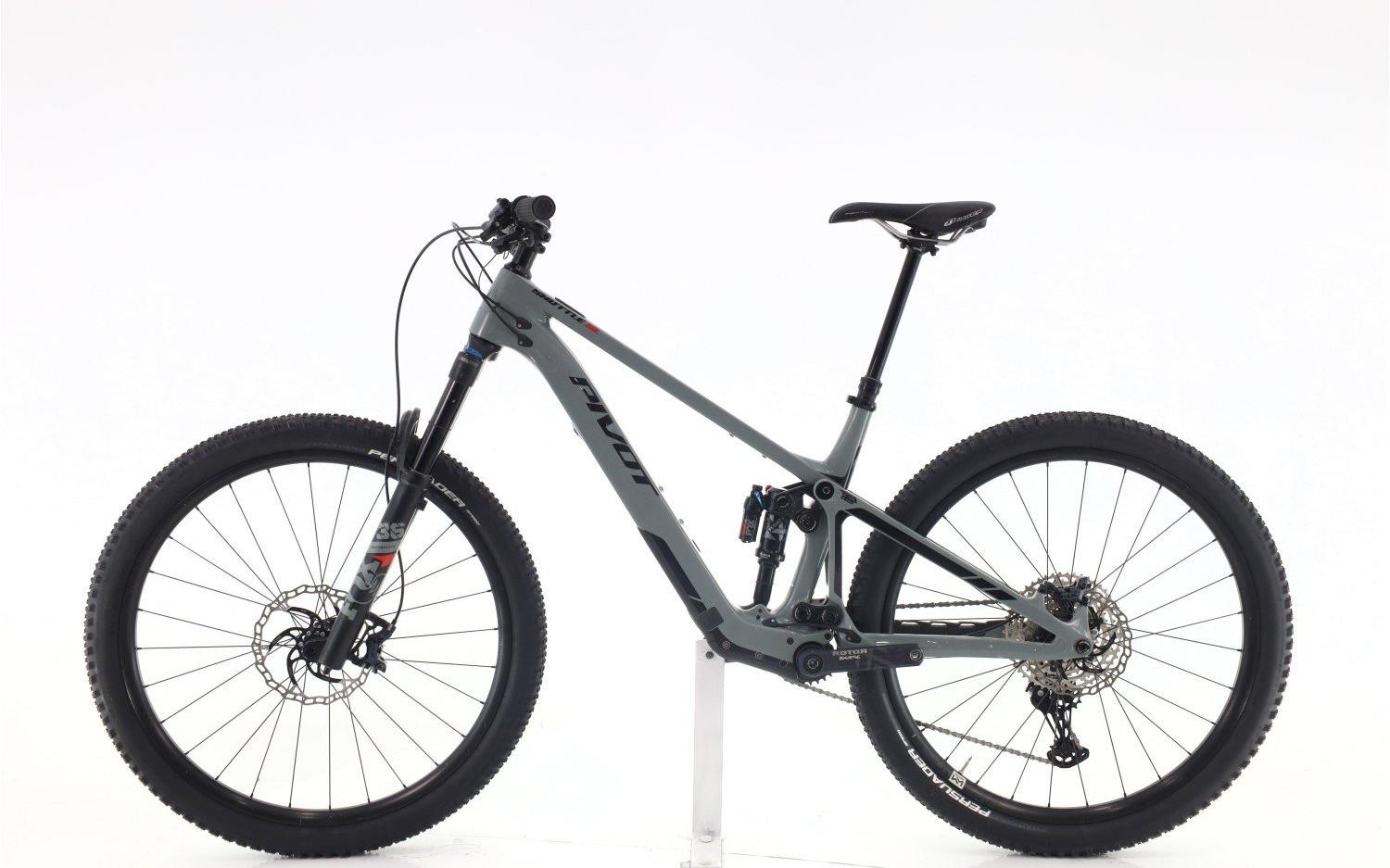 E-Bike False Zyclora · Pivot Shuttle SL XT, Usata, 2023, Barcelona
