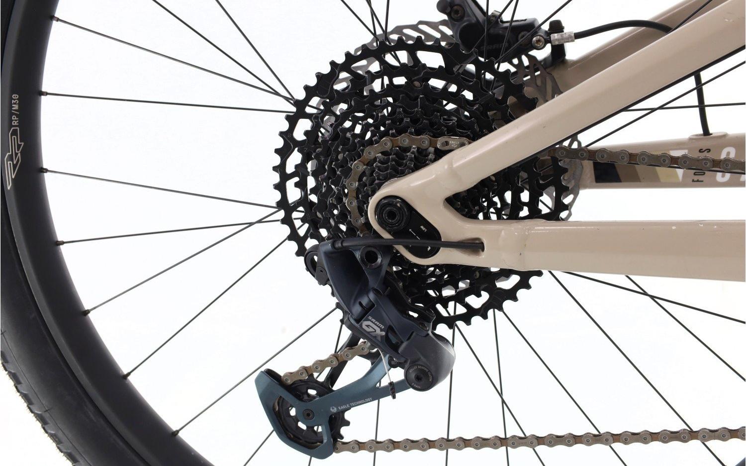 E-Bike Focus Zyclora ·  Sam 2 6.8 GX, Usata, 2023, Barcelona