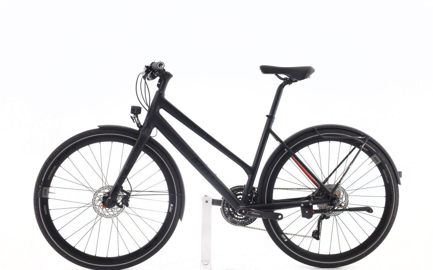 City Bike Rose Zyclora ·  Multi Street Trekking XT, Usata, 2021, Barcelona