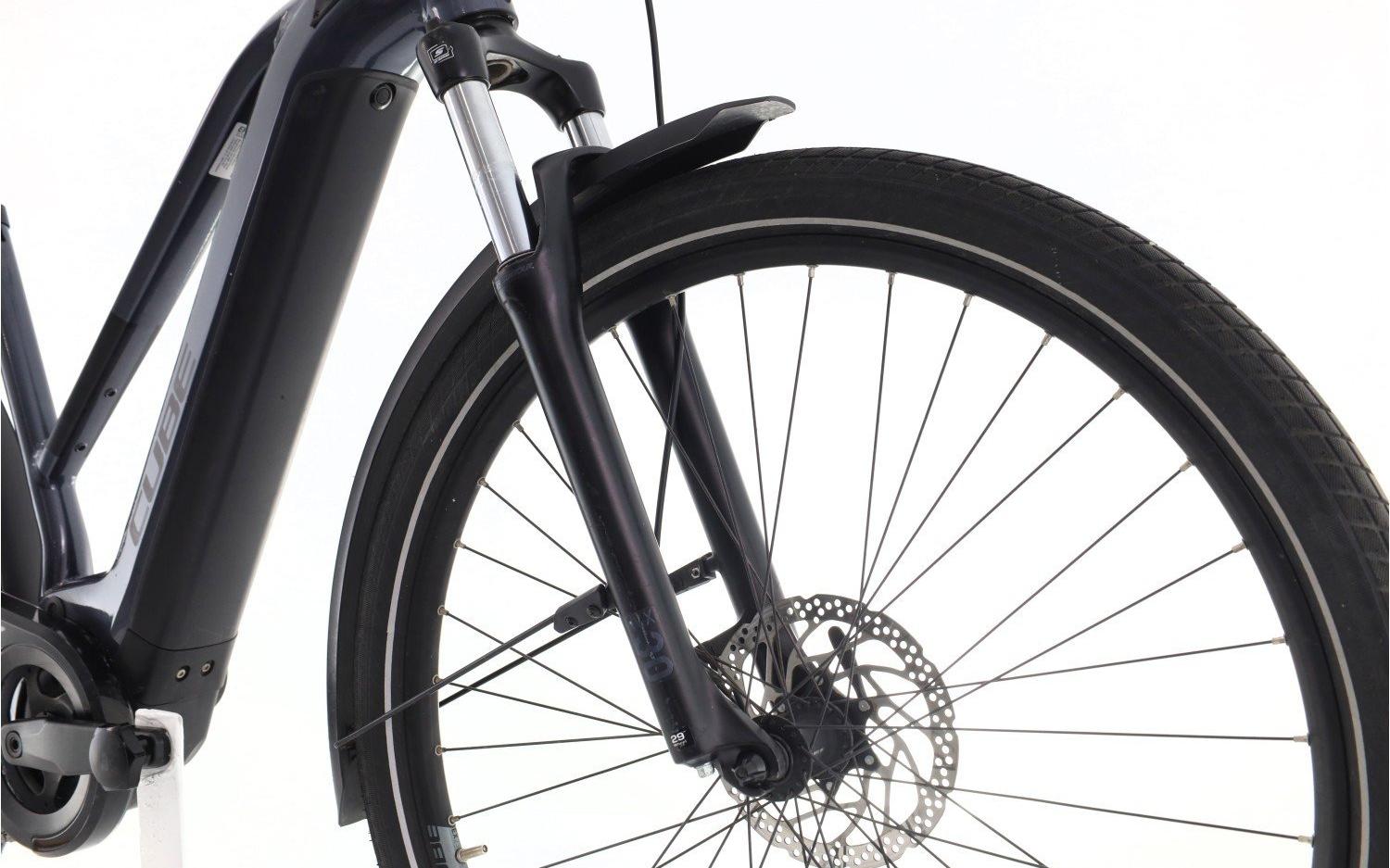 E-Bike Cube Zyclora ·  Touring Hybrid Pro, Usata, 2022, Barcelona