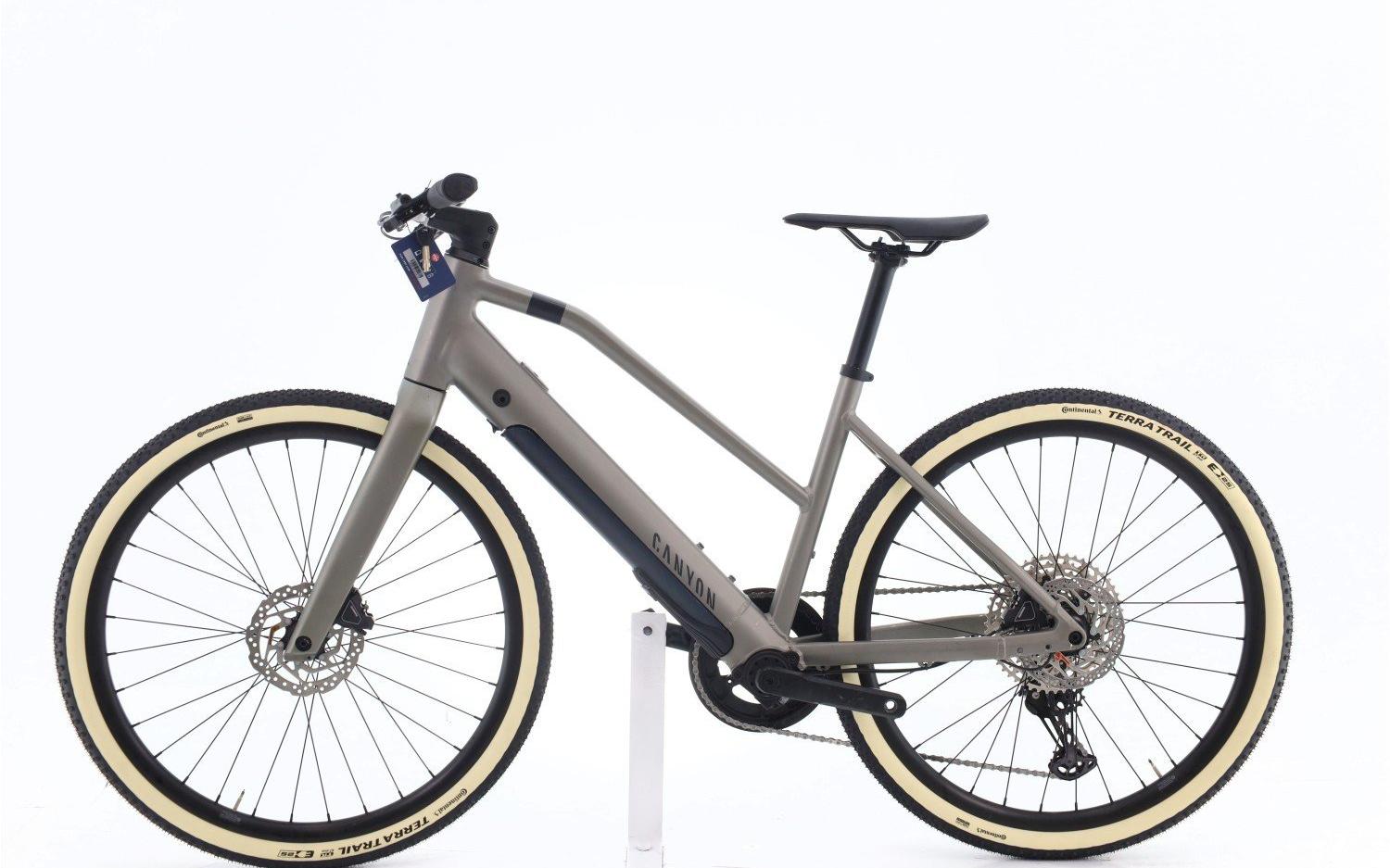 E-Bike Canyon Zyclora ·  Commuter:ON 7 XT, Usata, 2021, Barcelona