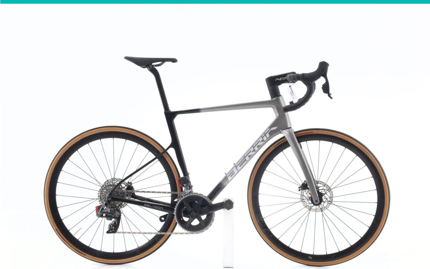 Bici da corsa Berria Zyclora ·  Belador AXS 12V, Usata, 2024, Barcelona