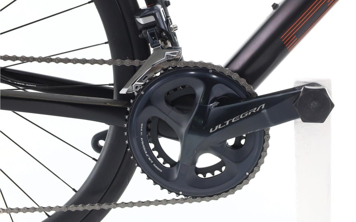 Bici da corsa BMC Zyclora ·  Roadmachine 01 Four Di2 11V, Usata, 2021, Barcelona