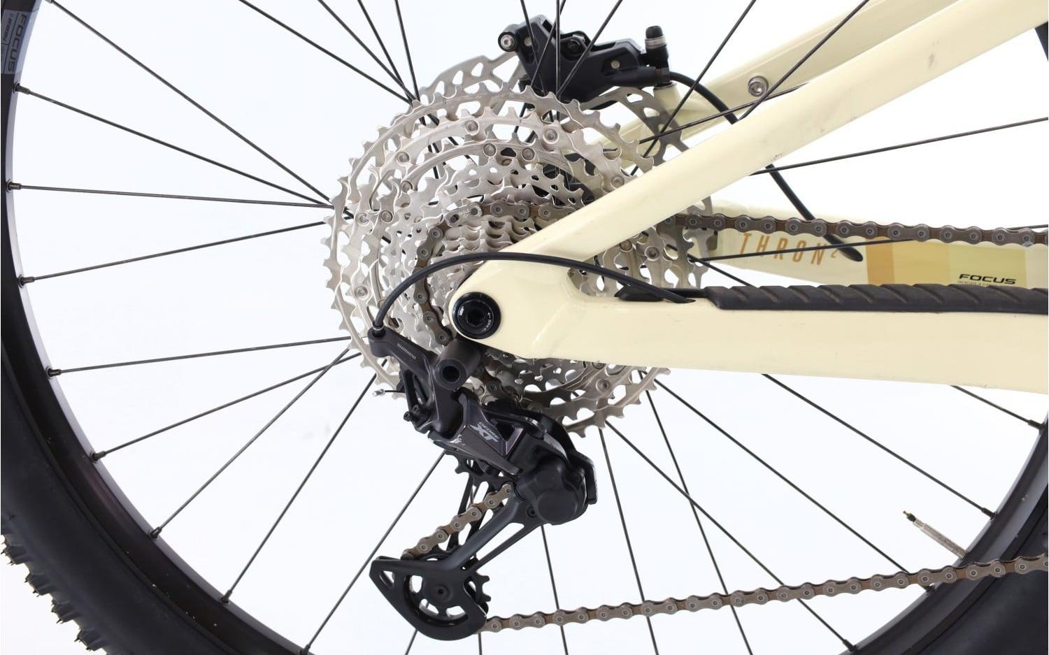 E-Bike Focus Zyclora ·  Thron 2 6.8 XT, Usata, 2022, Barcelona