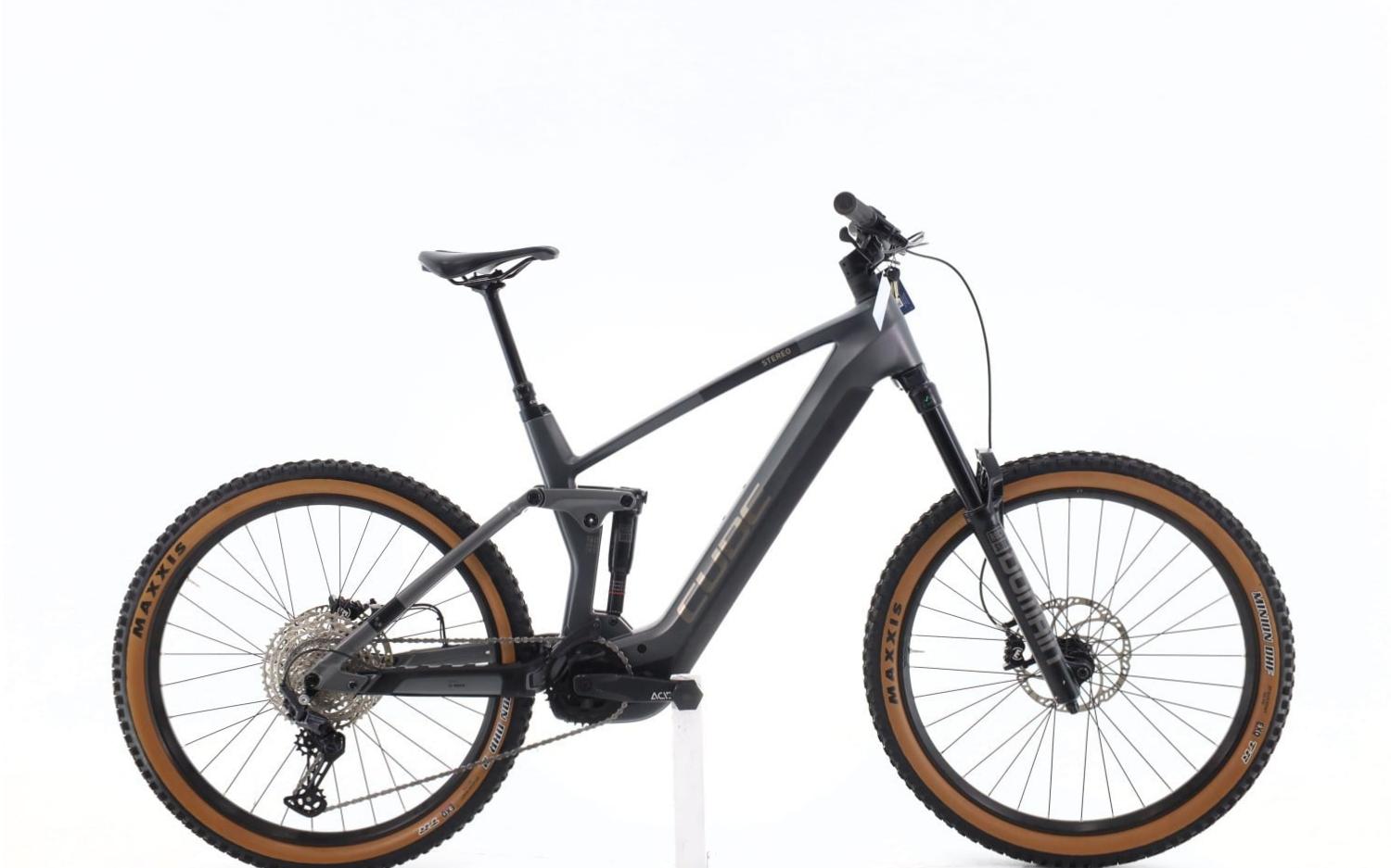 E-Bike Cube Zyclora ·  Stereo Hybrid Race, Usata, 2023, Barcelona