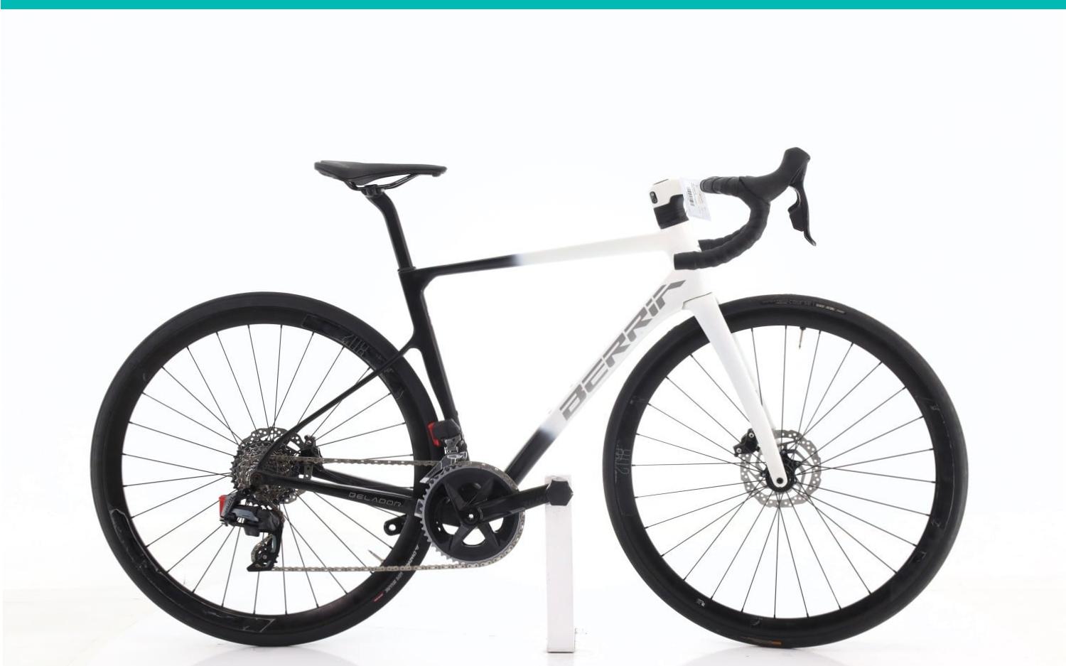 Bici da corsa Berria Zyclora ·  Belador AXS 12V, Usata, 2021, Barcelona