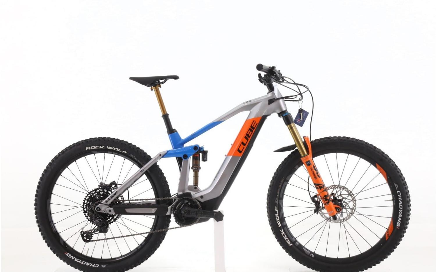 E-Bike Cube Zyclora ·  Stereo Hybrid Action Team XT, Usata, 2022, Barcelona