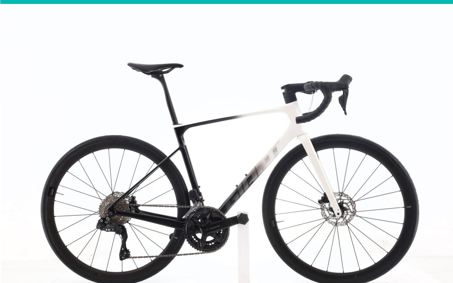 Bici da corsa Giant Zyclora ·  Defy Di2 12V, Usata, 2024, Barcelona