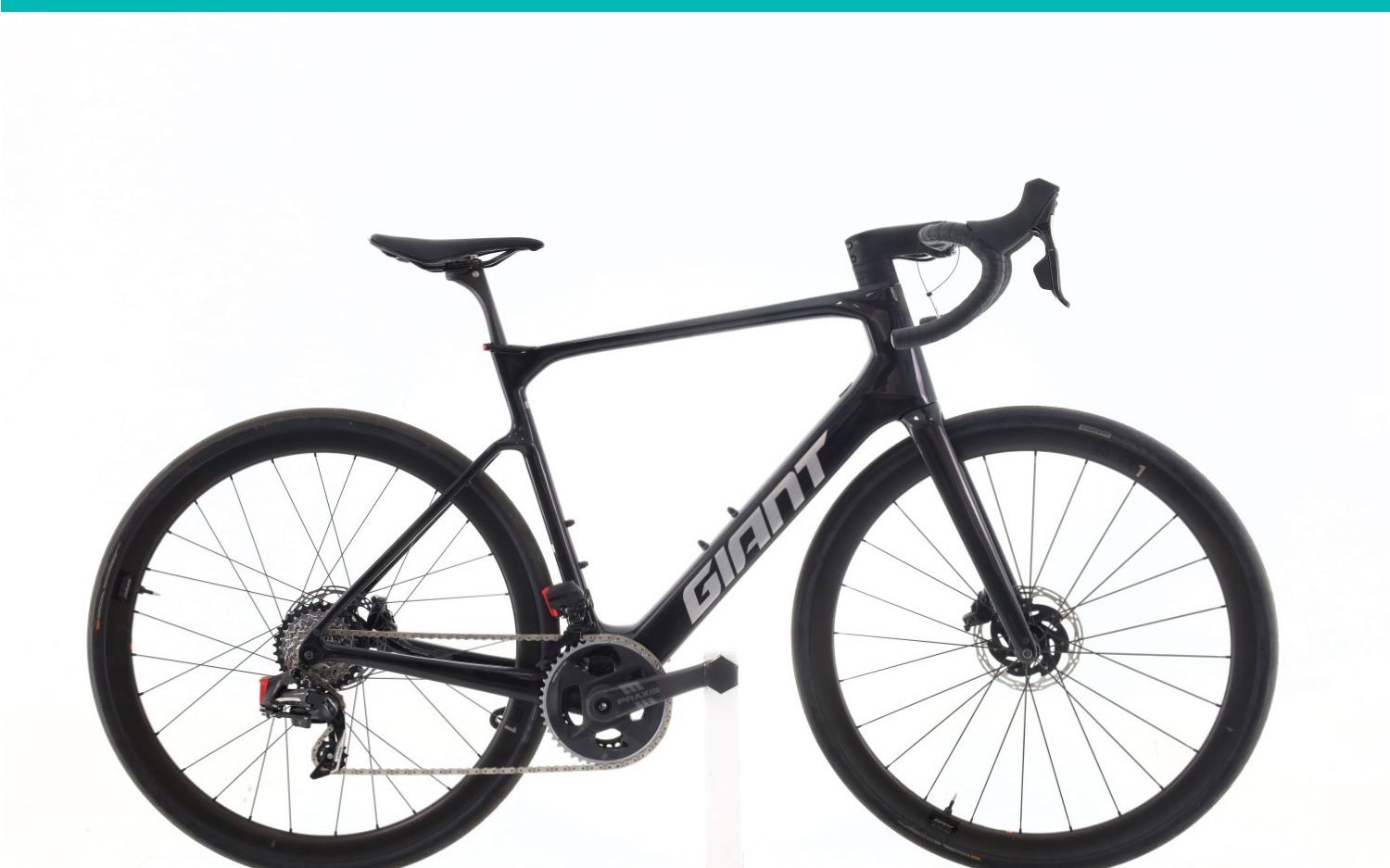 E-Bike Giant Zyclora ·  Defy E Elite Advanced 1 AXS 12V, Usata, 2024, Barcelona