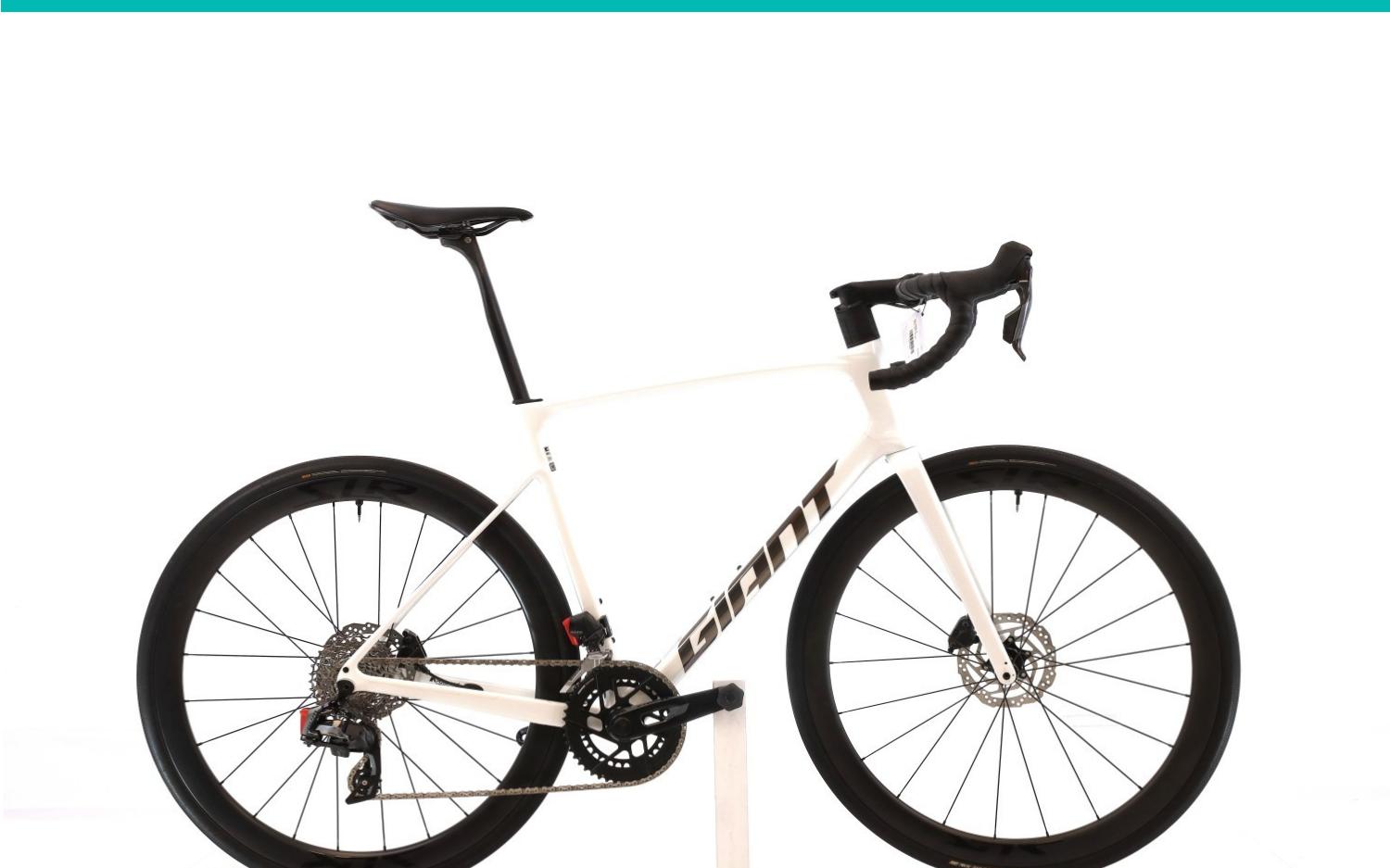 Bici da corsa Giant Zyclora ·  Defy Advanced Pro 1 AXS 12V, Usata, 2024, Barcelona