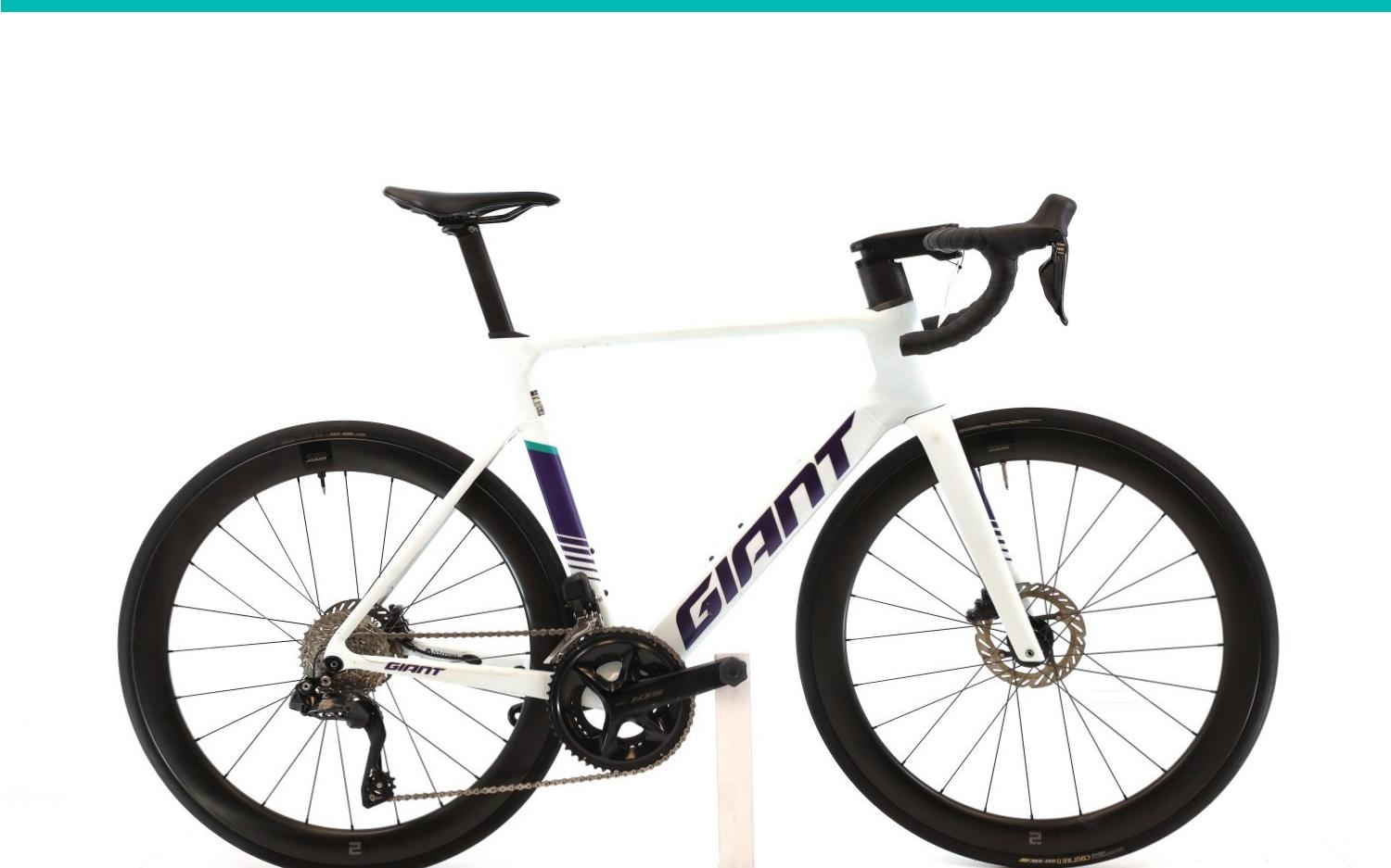 Bici da corsa Giant Zyclora ·  Propel Advanced 1 Di2 12V, Usata, 2024, Barcelona