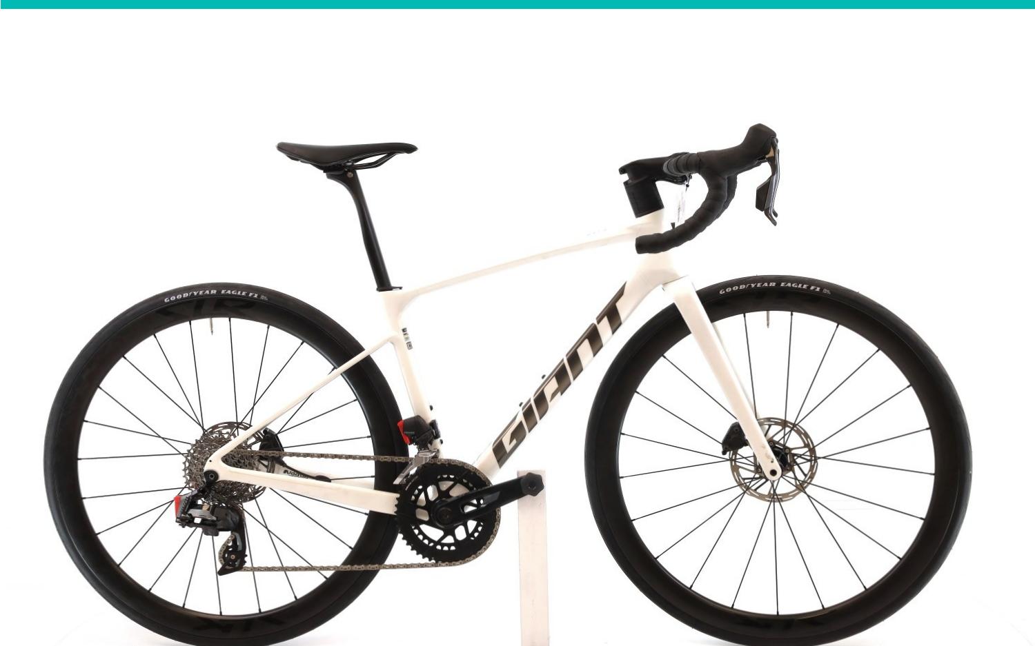 Bici da corsa Giant Zyclora ·  Defy Advanced Pro 1 AXS 12V, Usata, 2024, Barcelona