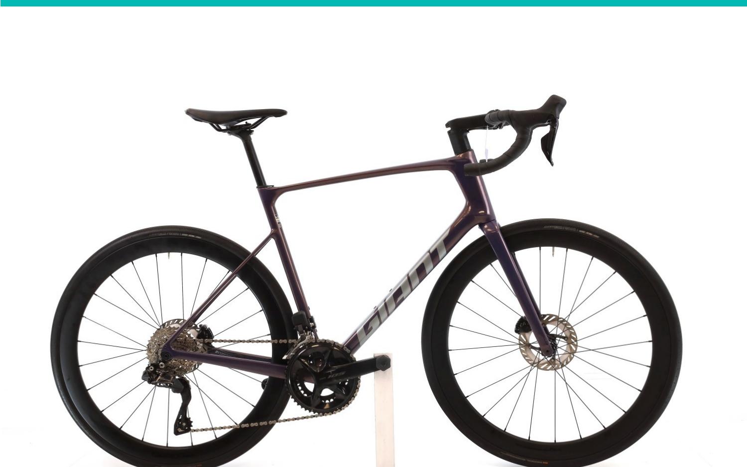 Bici da corsa Giant Zyclora ·  Defy Advanced 0 Di2 12V, Usata, 2024, Barcelona