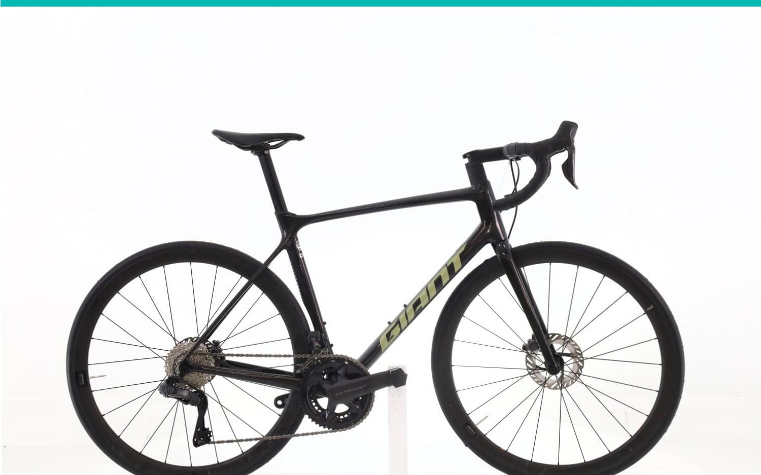 Bici da corsa Giant Zyclora ·  TCR Advanced Pro 0 Di2 12V, Usata, 2024, Barcelona