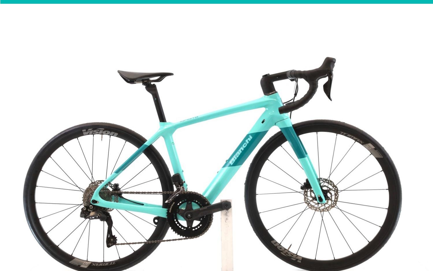 Bici da corsa Bianchi Zyclora ·  Infinito CV Disc Di2 12V, Usata, 2024, Barcelona