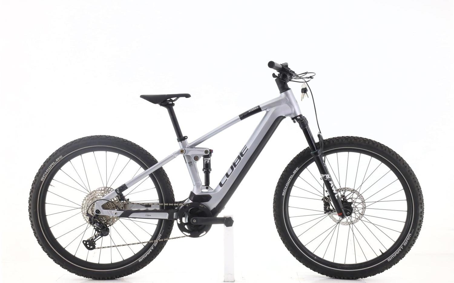 E-Bike Cube Zyclora ·  Stereo Hybrid Race XT, Usata, 2023, Barcelona