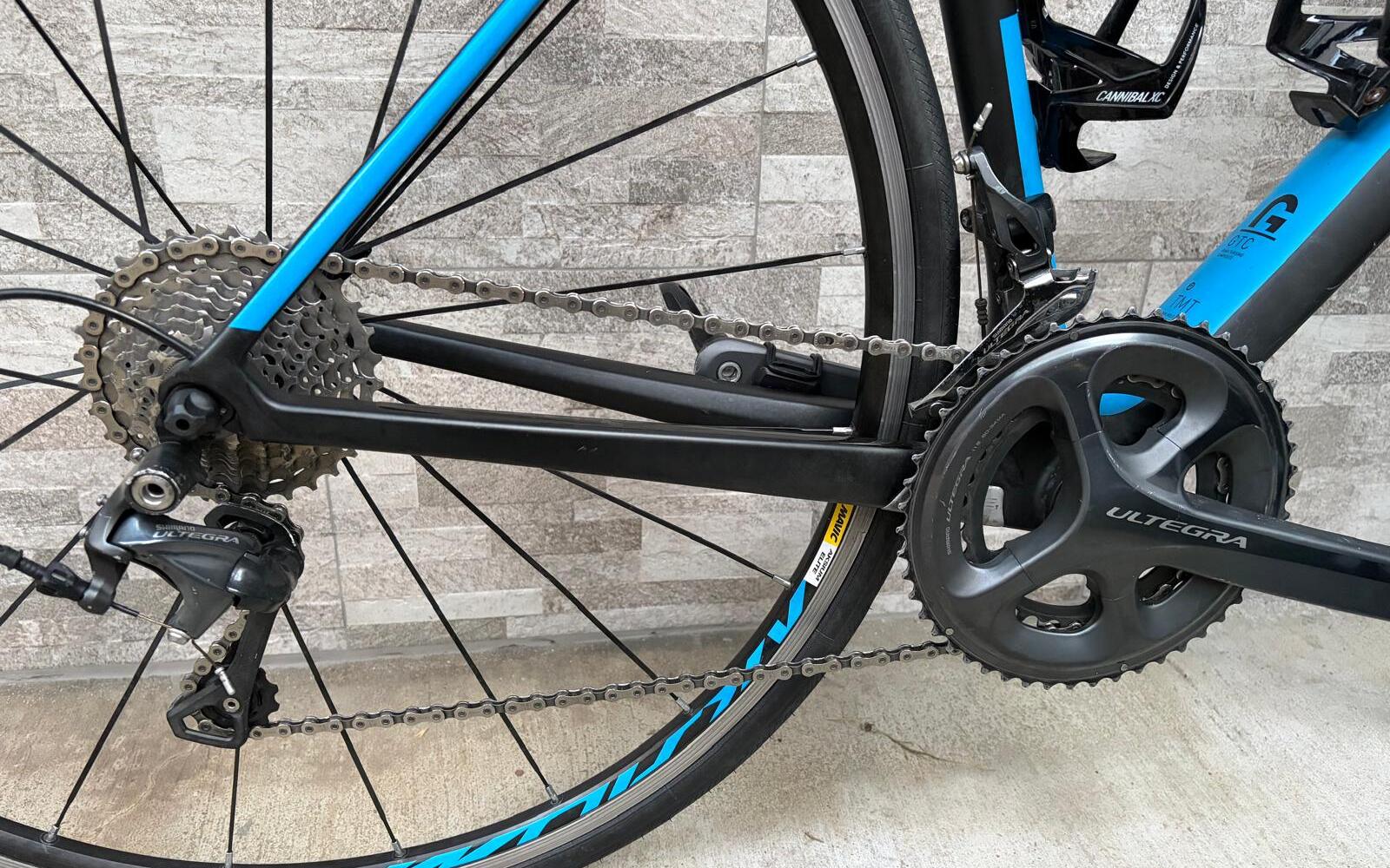 Bici da corsa Cube Attain GTC Race, Usata, 2019, Milano