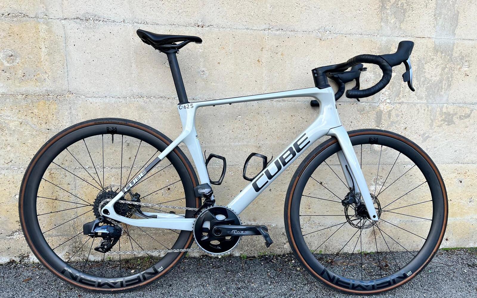 Bici da corsa Cube Agree C62 SL, Usata, 2023, 2024, Ancona