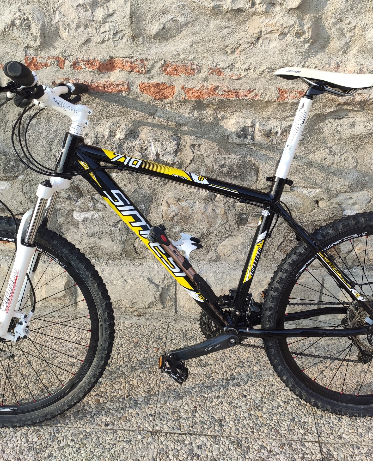 Mountain bike in Italia - Vendi, noleggia, trova biciclette su BIKEEN