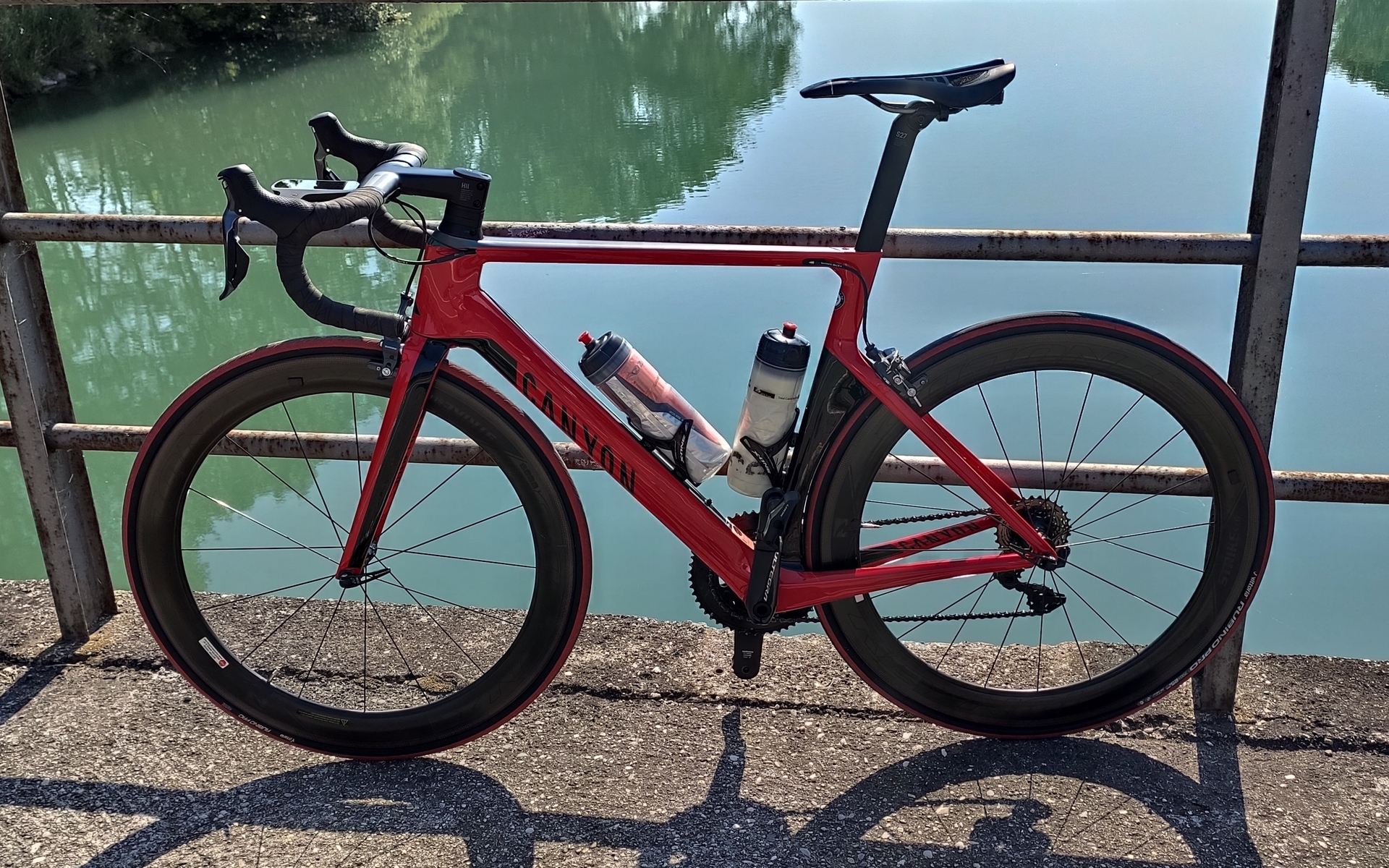 Bici da corsa Canyon Aeroad CF SLX 8.0, Usata, 2018, Verona
