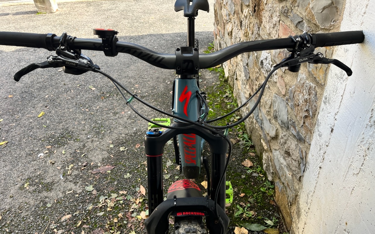 Mountain Bike Specialized StumpJumper Comp Carbonio GX, Usata, 2019, Siena