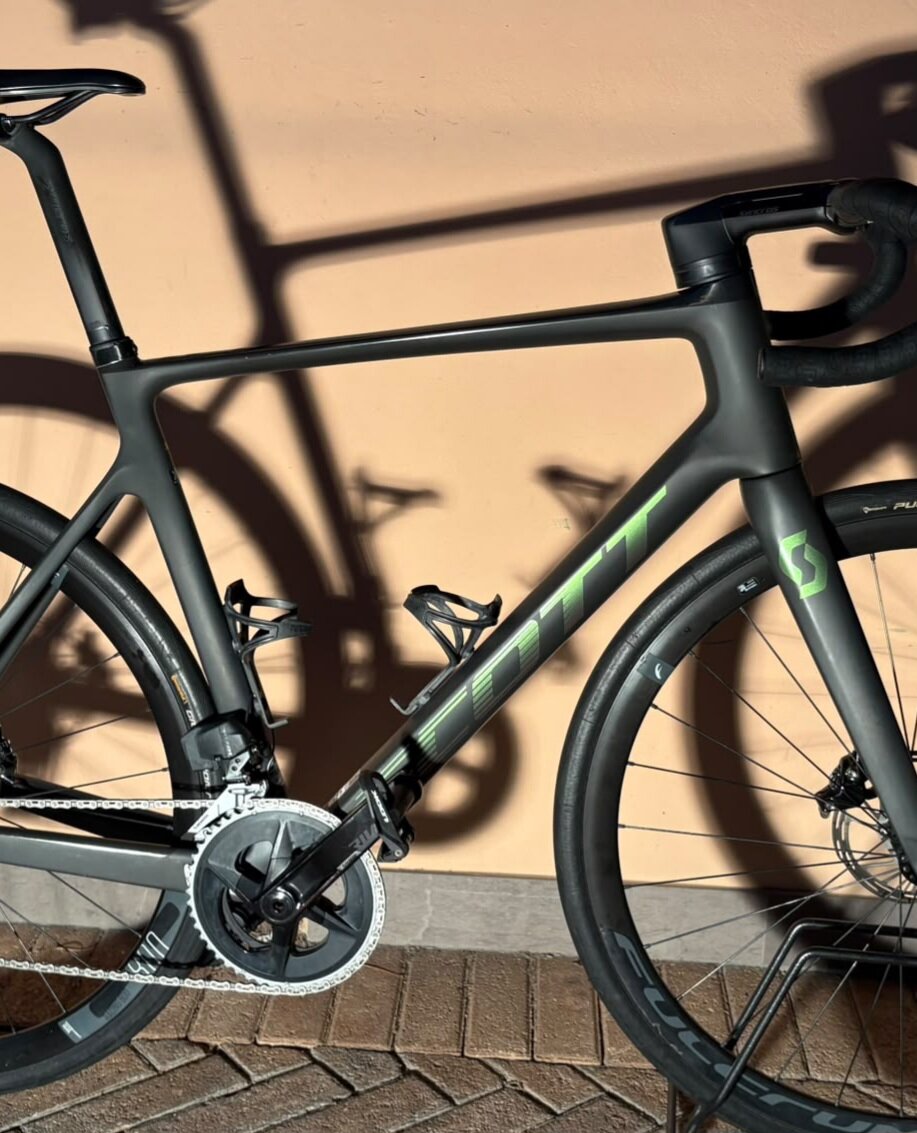 Cerca bicicletta Scott usata o km0