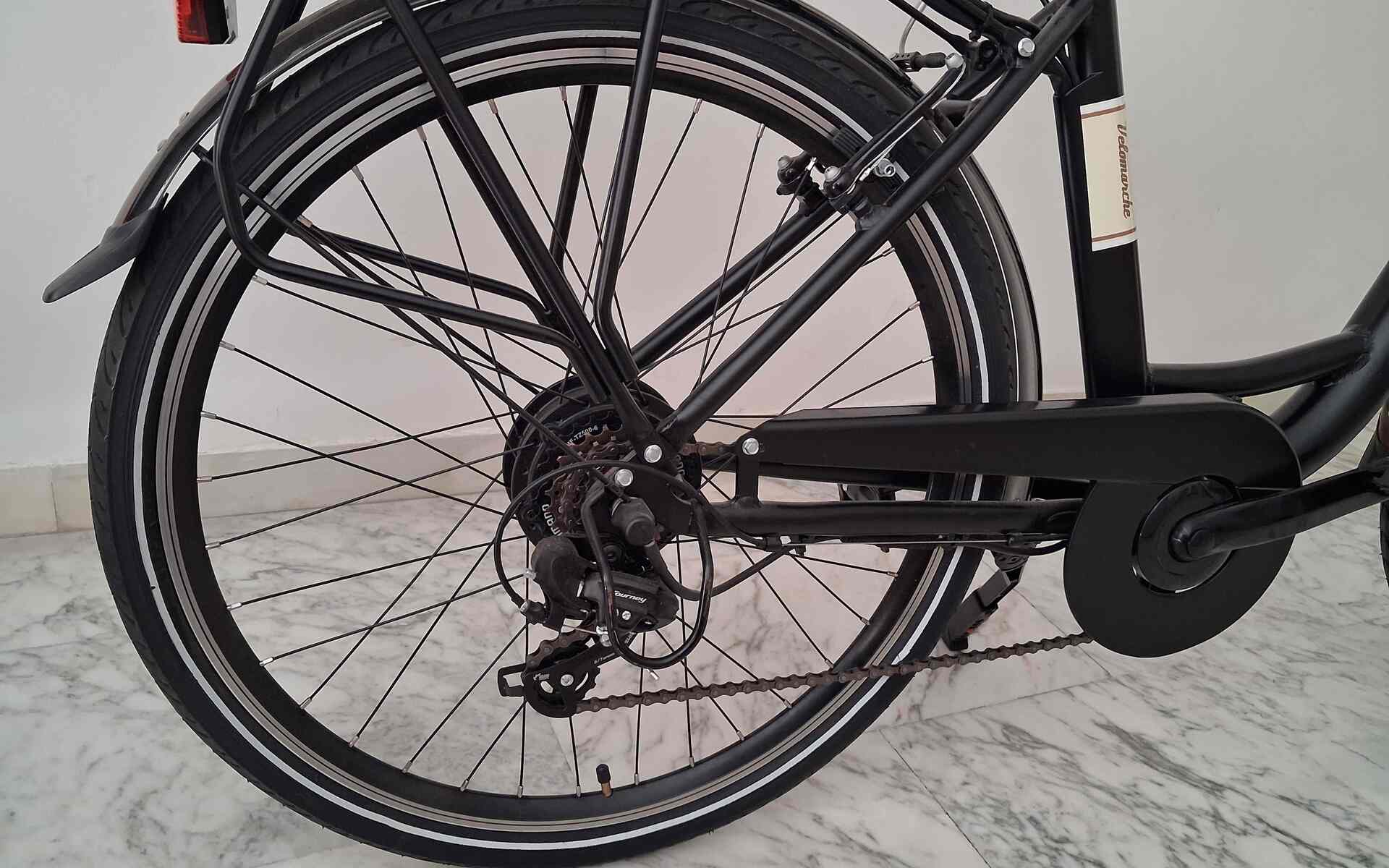 E-Bike VELOMARCHE VIA VENETO E-BIKE CLASSIC 26 Lady Six speed, Usata, 2023, 2024, Roma