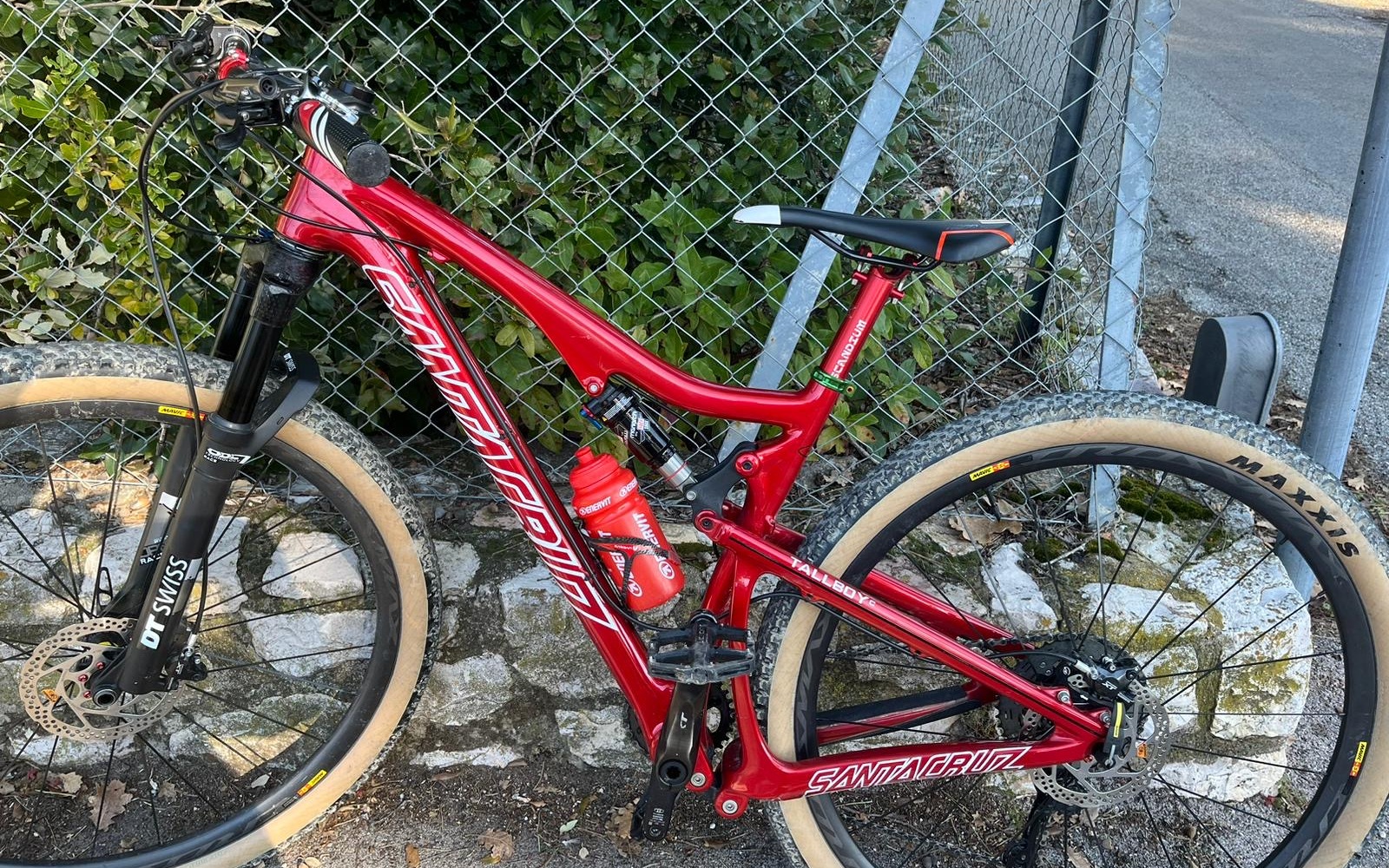 Mountain Bike Santa Cruz Tallboy, Usata, 2016, Perugia
